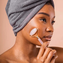 Load image into Gallery viewer, Pink Quartz Facial Roller

