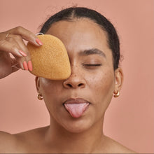 Load image into Gallery viewer, Turmeric Konjac Sponge
